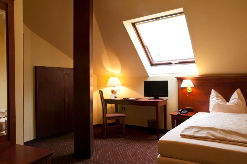 City Hotel Idar-Oberstein Szoba fotó