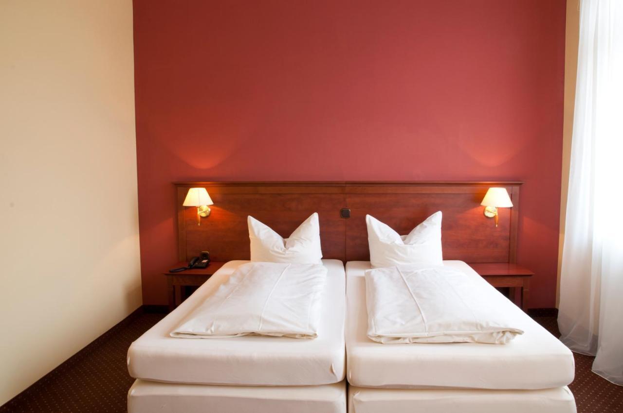City Hotel Idar-Oberstein Szoba fotó